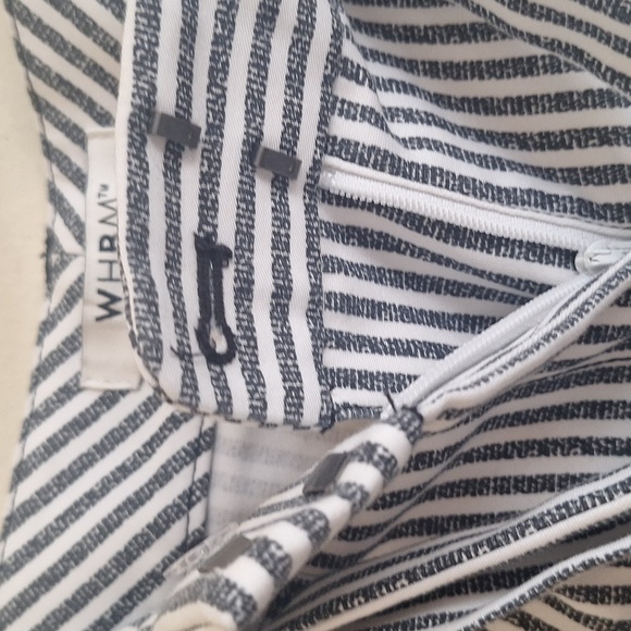 WHBM Striped Blazer and Shorts Set size 4 - Picture 10 of 10